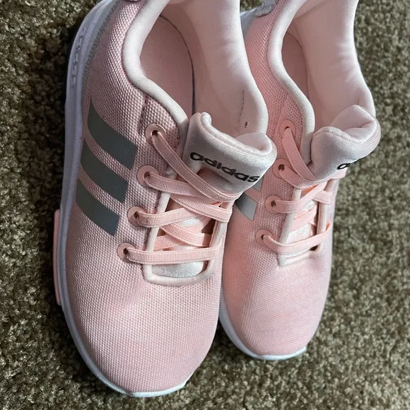 Kids Pink Shoes | Adidas US - Girls - Picture 5 of 7